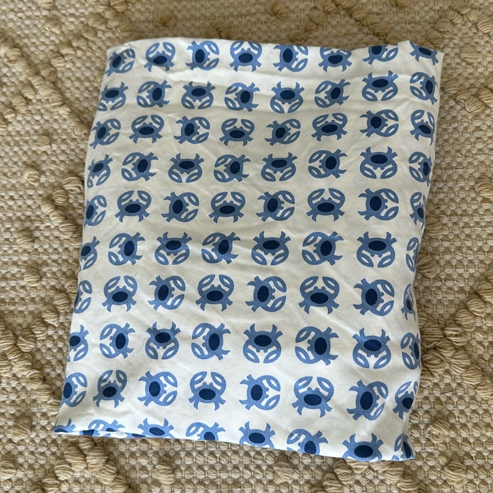 Serena Lily Blue Crab Crib Sheet